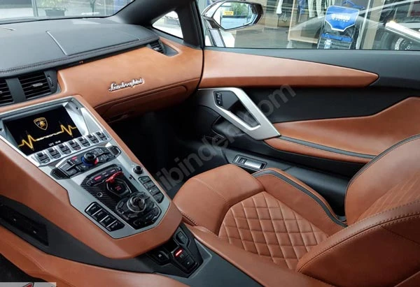 Kenan Sofuoğlu'nun, Lamborghini marka otomobili satışa çıktı